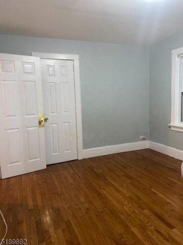 26 Becker Ter, Irvington NJ 07111-1311 exterior