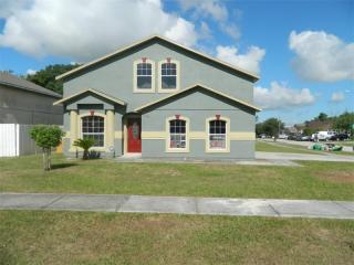 2536 Summer Glen Dr, Orlando, FL 32818-4794