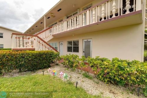 73 Norwich D, West Palm Beach, FL 33417-7908