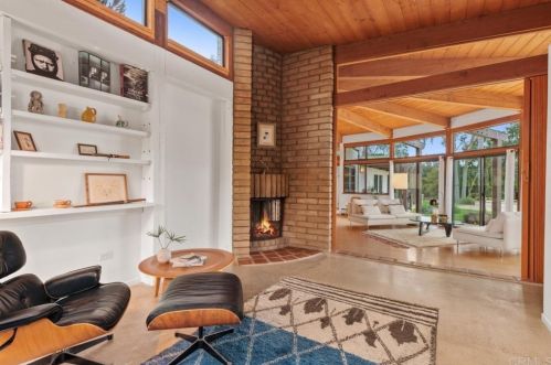 3533 Dove Holw Rd, Encinitas CA 92024-7245 exterior