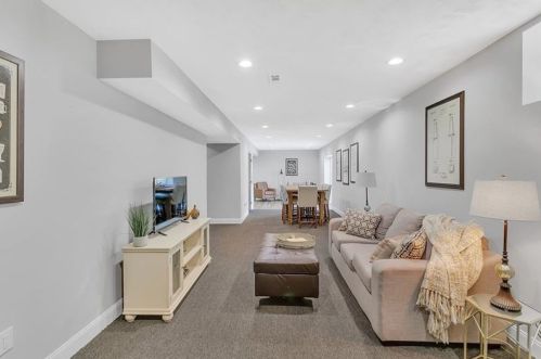 637 Seminary Ave, Noblestown PA 15071-1601 exterior