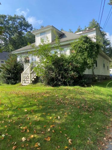 26 Policy St, Salem, NH 03079-1978