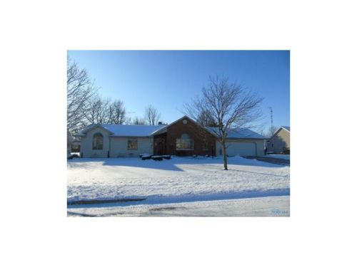 213 Burke St, Archbold, OH 43502-1648