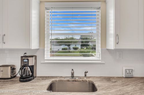 2 Campion Ct, Bricktown NJ  08724-1909 exterior