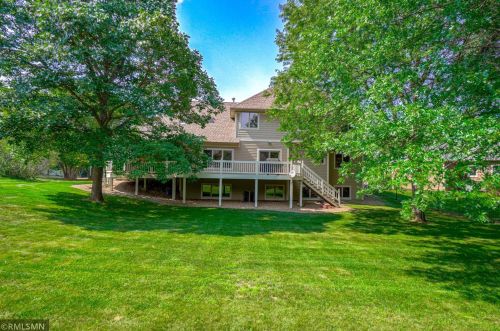 9137 Edinburgh Ln, Saint Paul, MN 55125-9192
