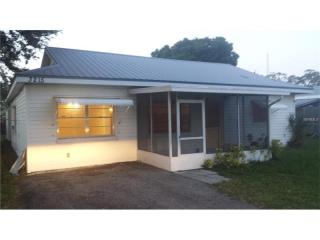 3215 Yorktown St, Sarasota, FL 34231-7261