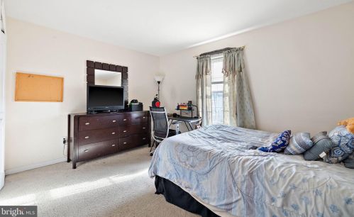 532 Equinox Dr, Bear DE  19701-6821 exterior