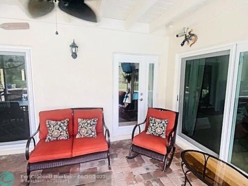 12151 Old Country Rd, West Palm Beach FL  33414-4816 exterior