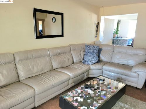 2103 Knox Ave, West Pittsburg CA  94565-4736 exterior