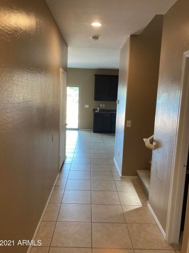 6234 Evergreen Rd, Glendale, AZ 85302