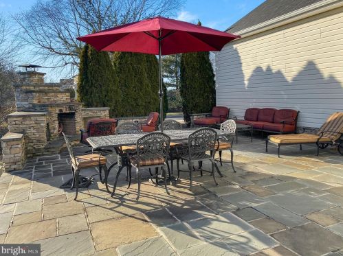 1583 Candace Ln, Yardley PA 19067-4484 exterior