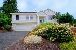 2417 101st St, Everett WA  98208-4228 exterior