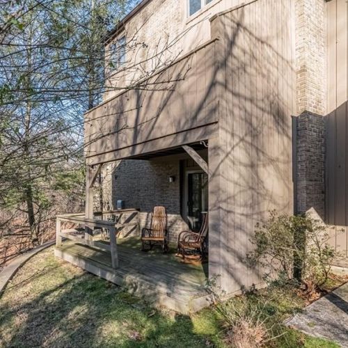 416 Hemlock Ct, Pittsburgh, PA 15237-2621