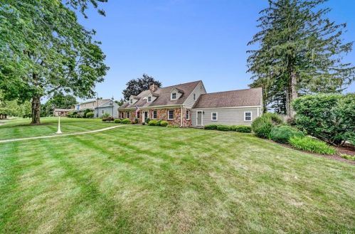55 Marlborough Rd, North Haven, CT 06473-2929