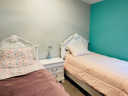 2922 Dodge Dr, Polk City FL  33868-3043 exterior