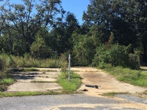 1713 Dauphine St, Pensacola, FL 32534-4073