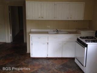 1843 Harris St, Dyersburg TN  38024-3510 exterior