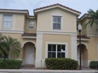 12860 32nd St, Hollywood FL  33027 exterior