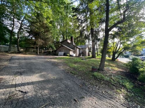 47 Hillside Rd, Sparta NJ  07871-2013 exterior