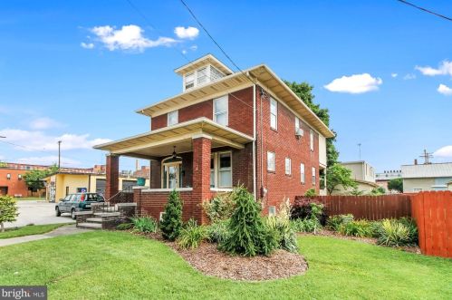 121 Franklin St, Hanover, PA 17331-2422