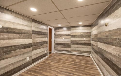 48 Reliance Rd, Plainville CT  06062-1420 exterior