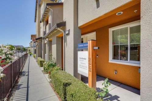 1378 Nestwood Way, Milpitas, CA 95035-9000