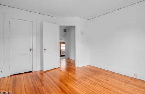 23 Stanford Pl, Montclair NJ  07042-5009 exterior