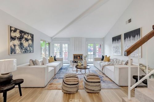 914 Kings Canyon Rd, Brea, CA 92821-3537