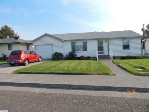 1720 Marie St, Pasco, WA 99301-4042