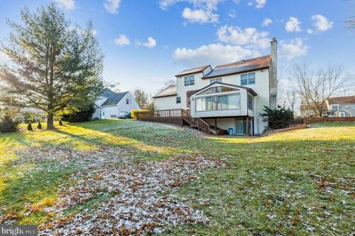 31 Douglass Rd, Lansdale, PA 19446-1450