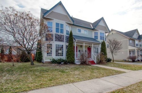 2126 Palmer St, Milwaukee WI 53212-3243 exterior