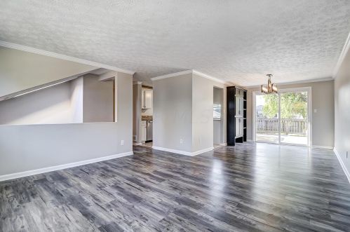 1967 Willow Run Rd, Darbydale OH  43123-1531 exterior