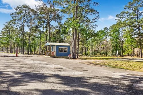 161 Coral Gables, Chita TX  75862-6998 exterior