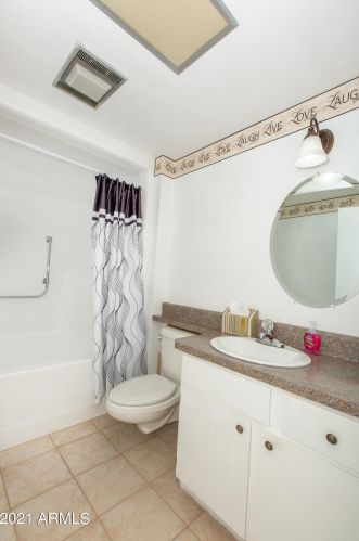 9941 Concho Cir, Sun City AZ 85373-1203 exterior