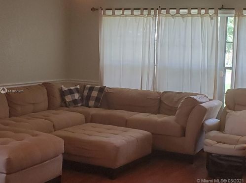 1452 26th Ave, Boynton Beach, FL 33426-8028