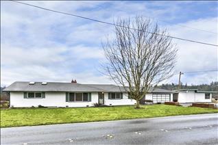 1628 Larson Rd, Camano Island WA  98292-9085 exterior