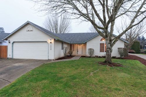 1012 1st Pl, Beaverton, OR 97124-2364