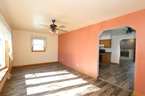 759 Grove St, Fond Du Lac, WI 54935-4743