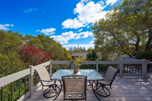 2440 Osage Ave, Santa Rosa, CA 95409-4056