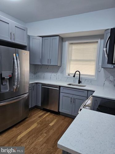 1207 Fillmore St, Philadelphia PA 19124-2906 exterior