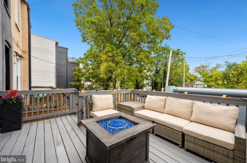 438 Kenyon St, Washington DC 20010-2915 exterior