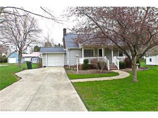 311 39th St, Canton, OH 44706-4810