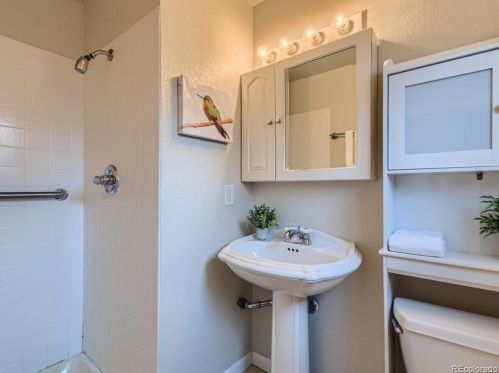 9440 Perry St, Westminster CO 80031-3177 exterior