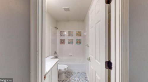 5 Waterford Ln, Selbyville DE  19975-9121 exterior