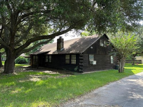 14374 Strausie Ln, Conroe, TX 77302-4712
