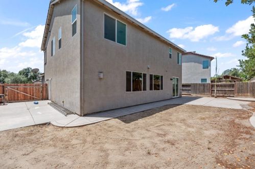 1015 Lucio St, Manteca CA  95336 exterior