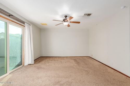 3917 Misty Willow Ln, Glendale AZ  85310-4031 exterior