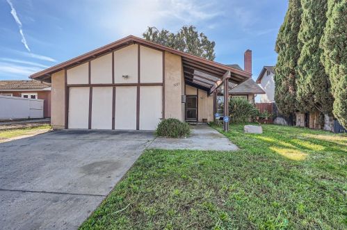 9225 Gold Coast Dr, San Diego, CA 92126-3724