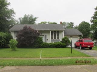 187 Homewood Ave, Elkhart, IN 46516-4655