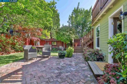 4171 Howe St, Oakland CA  94611-5117 exterior